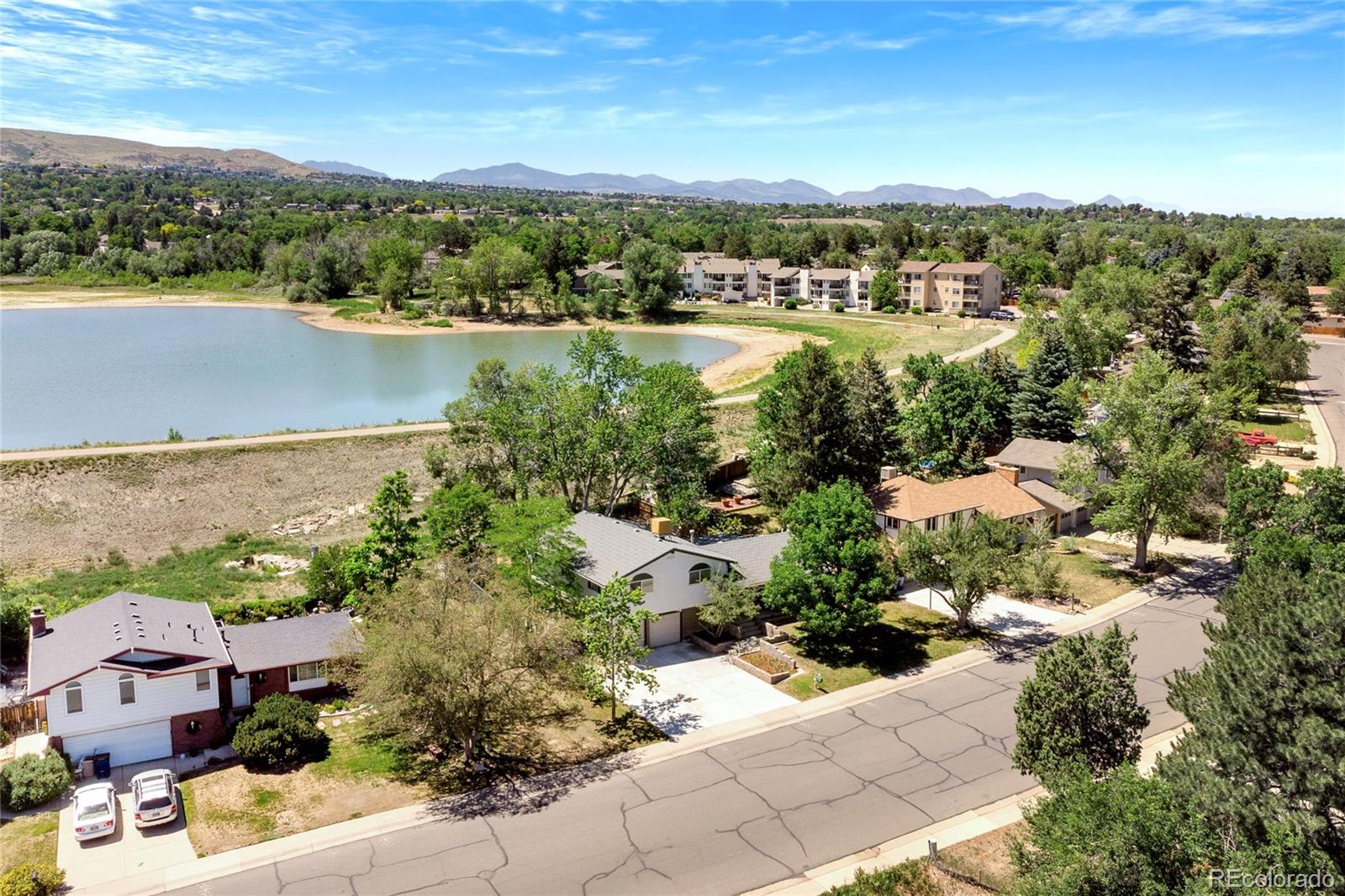 MLS Image #41 for 1569 s lee street,denver, Colorado