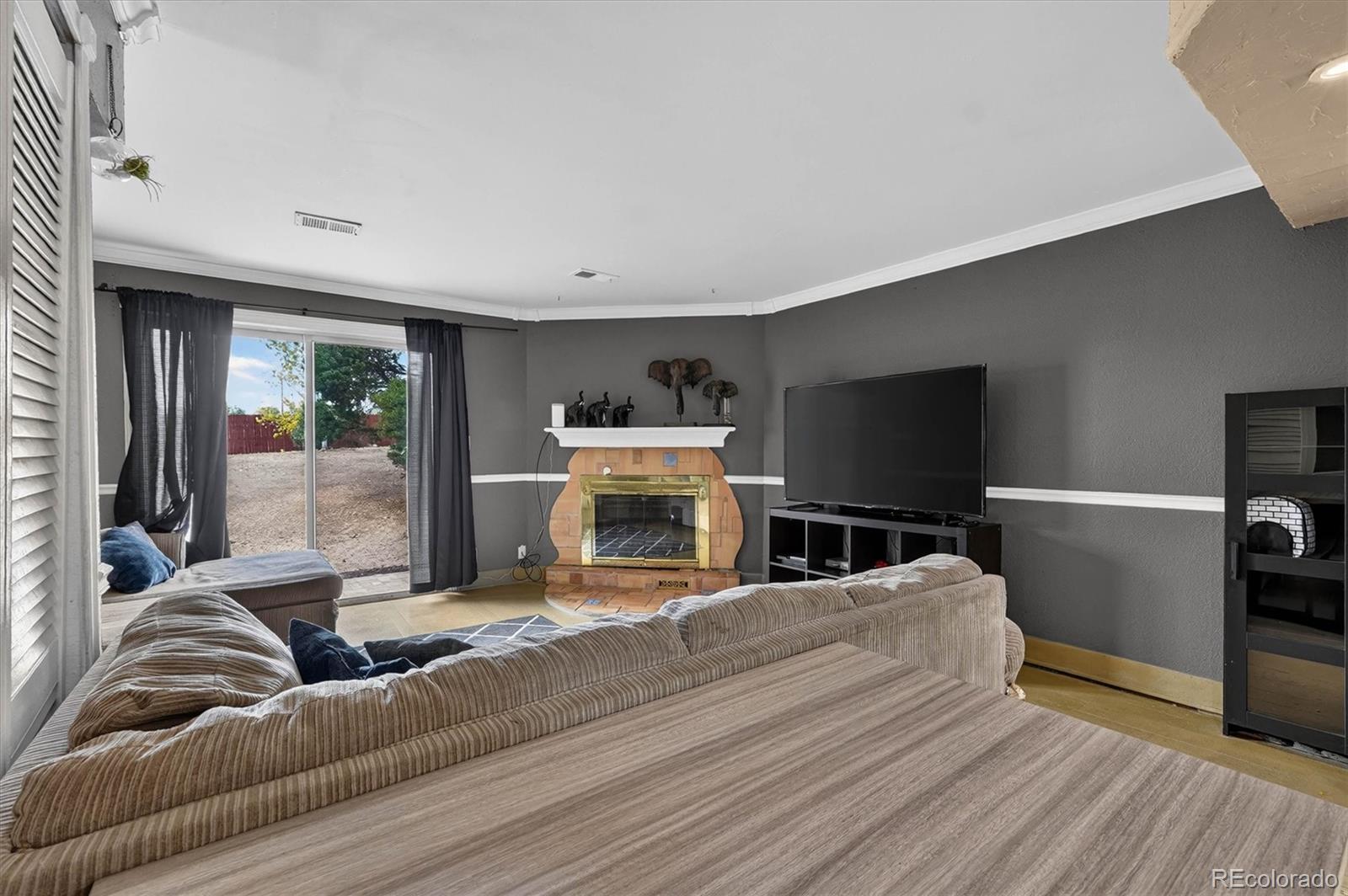 MLS Image #12 for 9431  lou drive,denver, Colorado