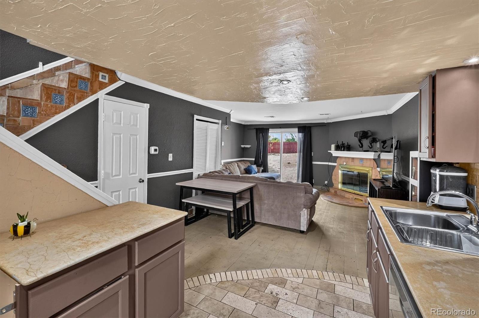 MLS Image #13 for 9431  lou drive,denver, Colorado