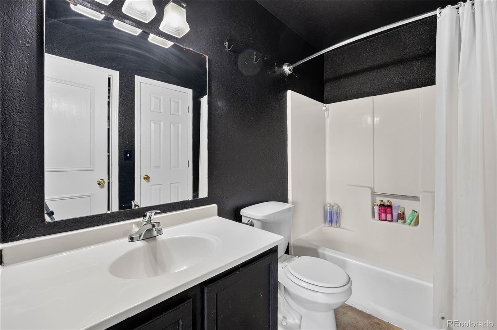 MLS Image #24 for 9431  lou drive,denver, Colorado