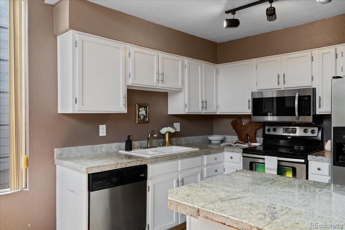 MLS Image #20 for 12543 e cornell circle ,aurora, Colorado