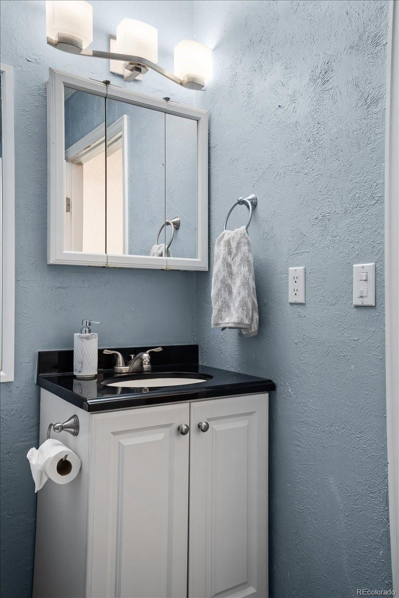 MLS Image #31 for 12543 e cornell circle ,aurora, Colorado
