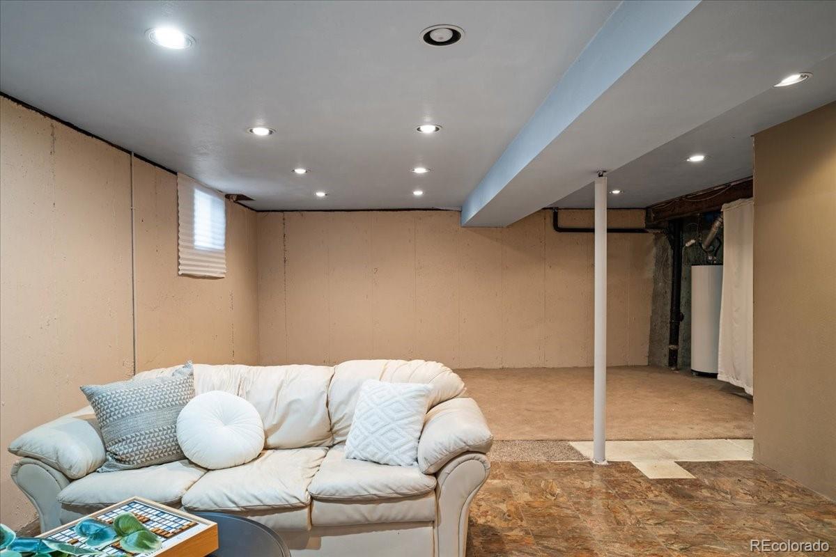 MLS Image #39 for 12543 e cornell circle ,aurora, Colorado