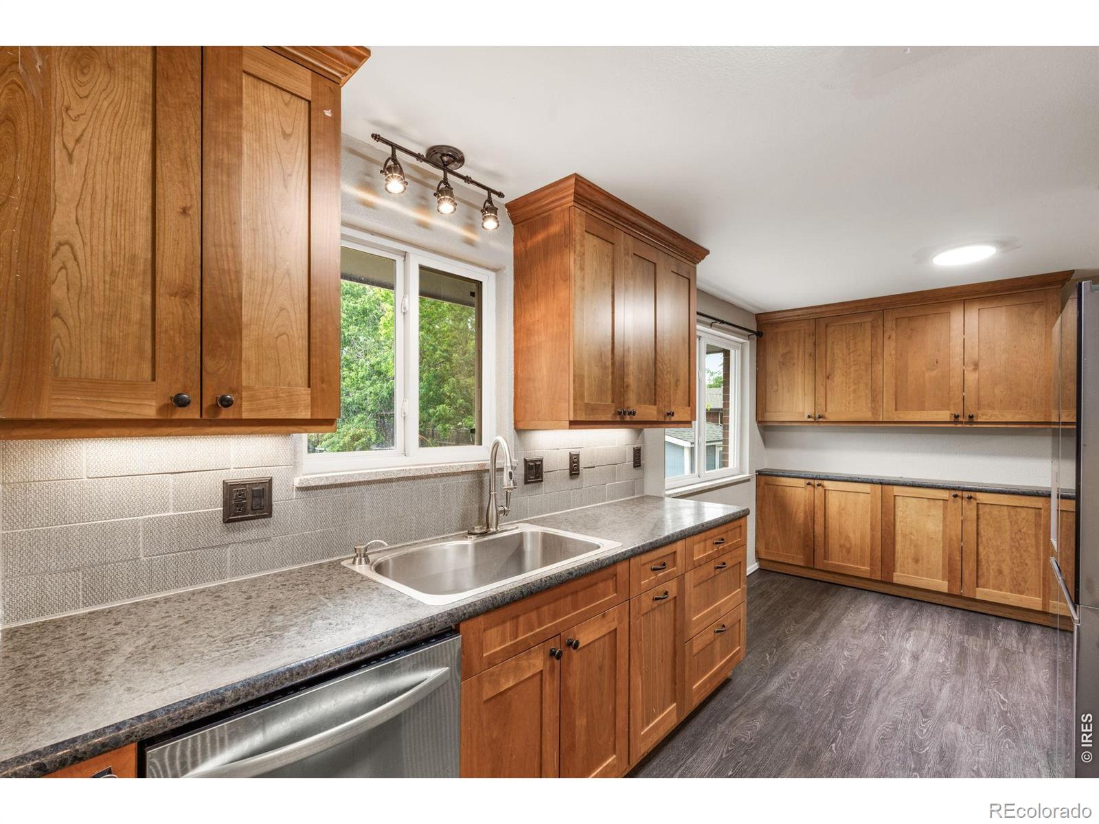 MLS Image #13 for 6128 s madison court,littleton, Colorado