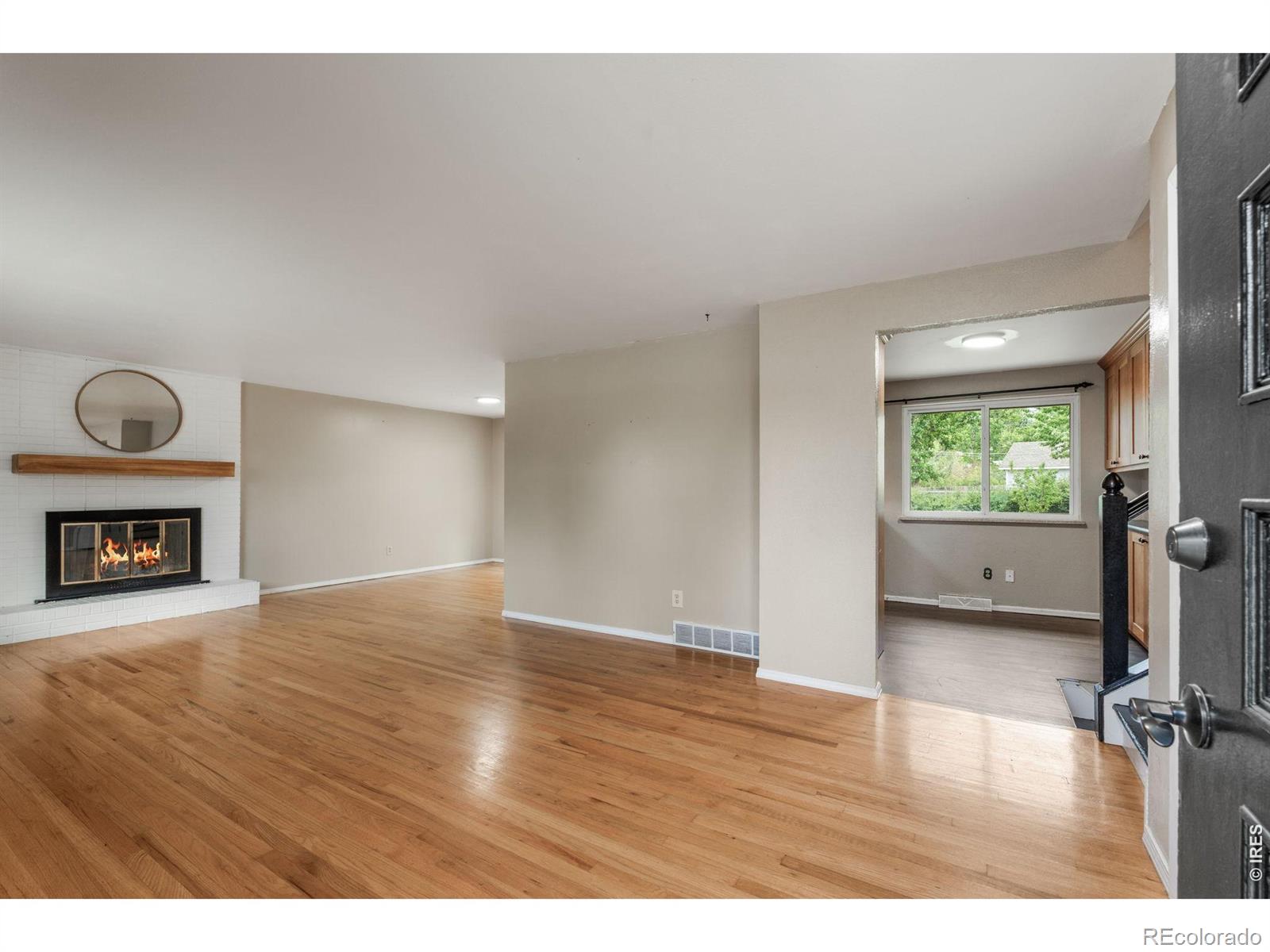 MLS Image #2 for 6128 s madison court,littleton, Colorado