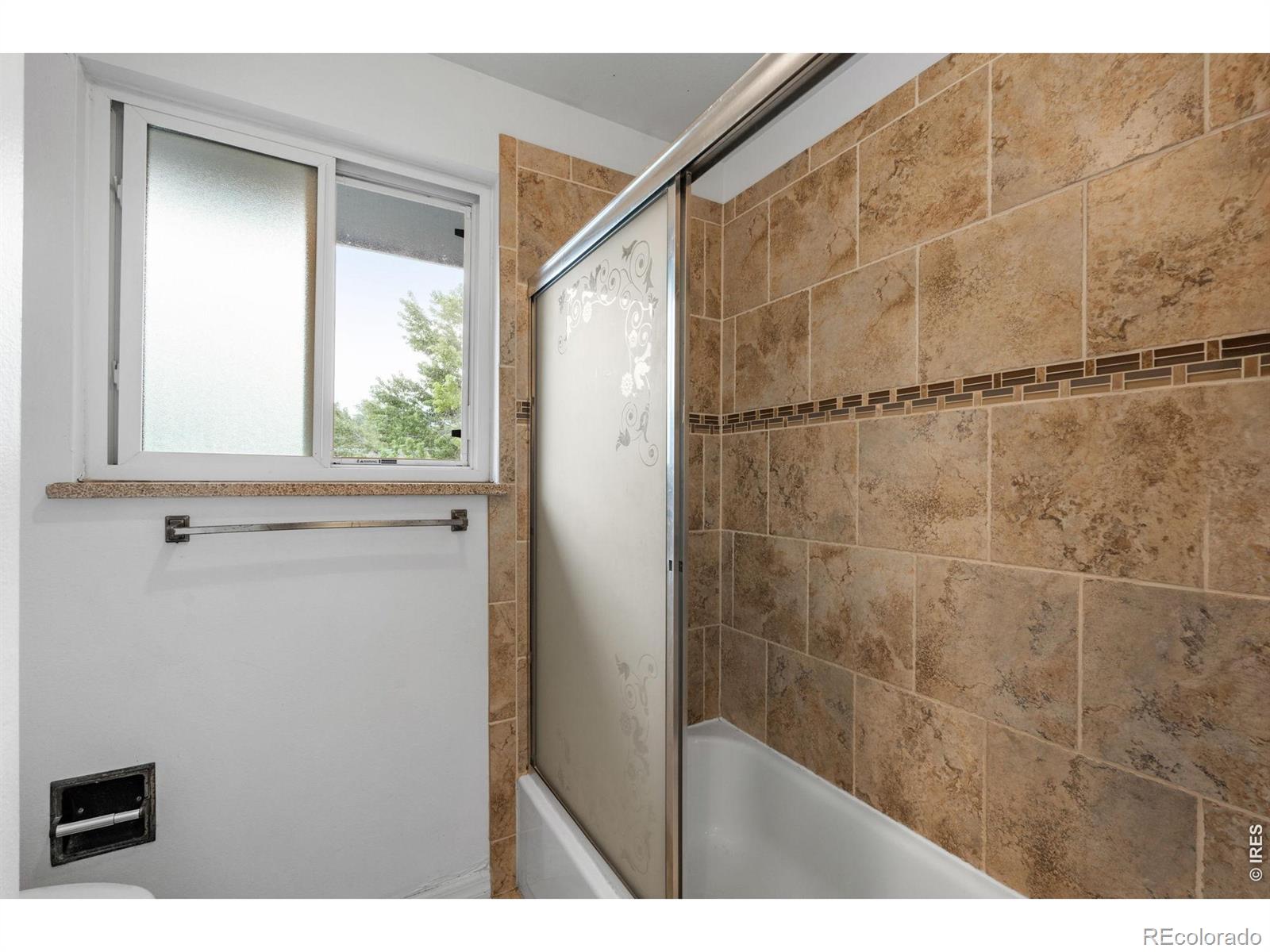 MLS Image #22 for 6128 s madison court,littleton, Colorado