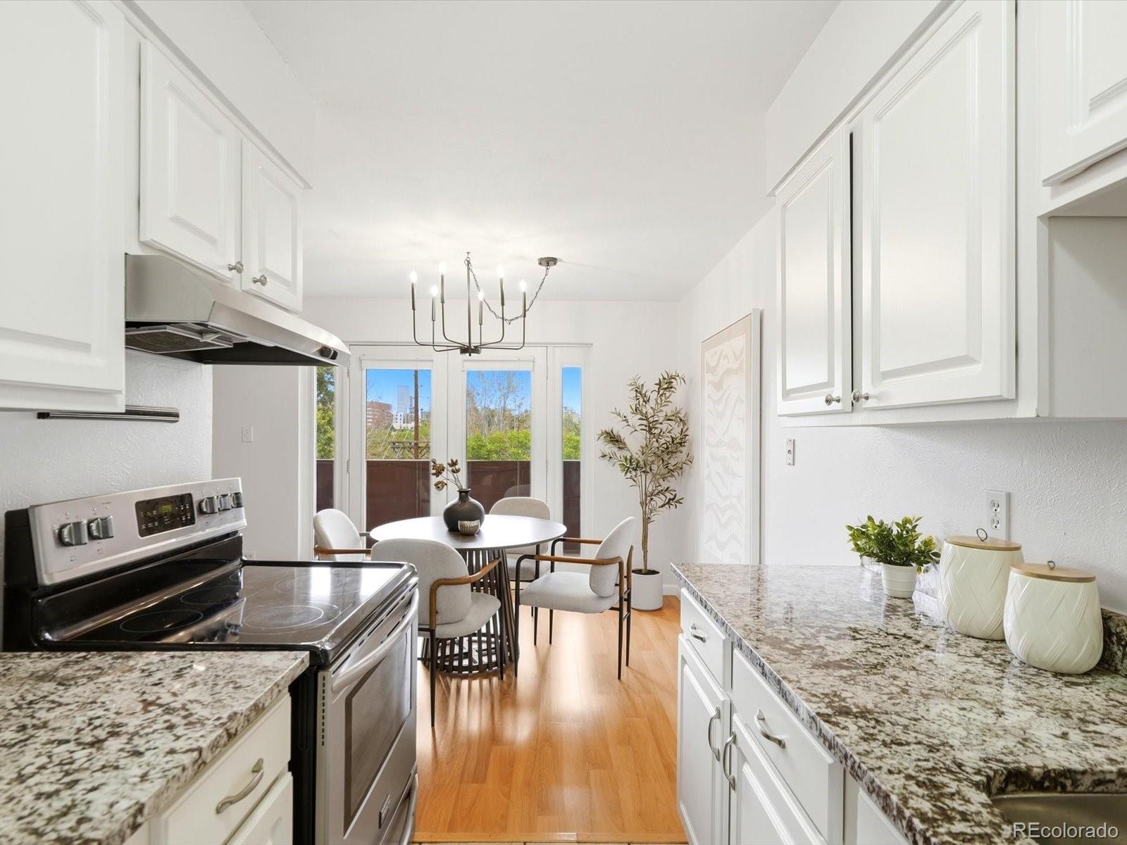 MLS Image #11 for 252 n pennsylvania street,denver, Colorado