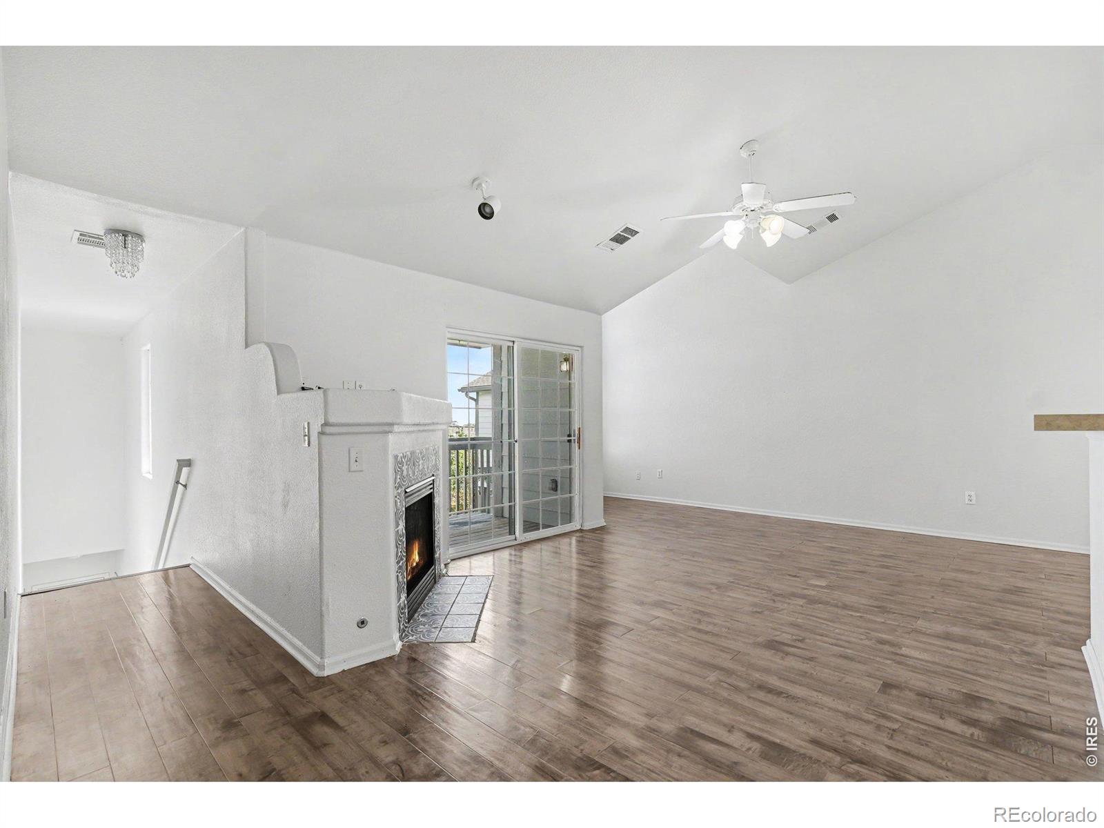 MLS Image #6 for 3261 e 103rd place 1208,thornton, Colorado