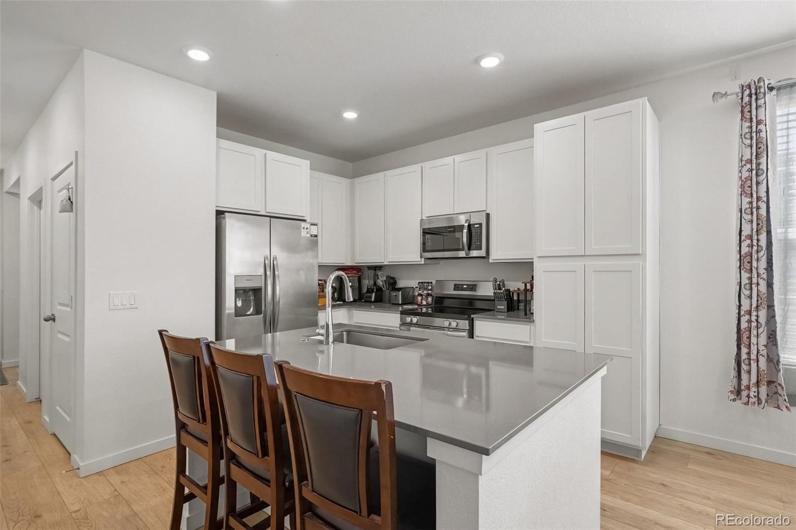 MLS Image #12 for 5165 n quemoy street,aurora, Colorado