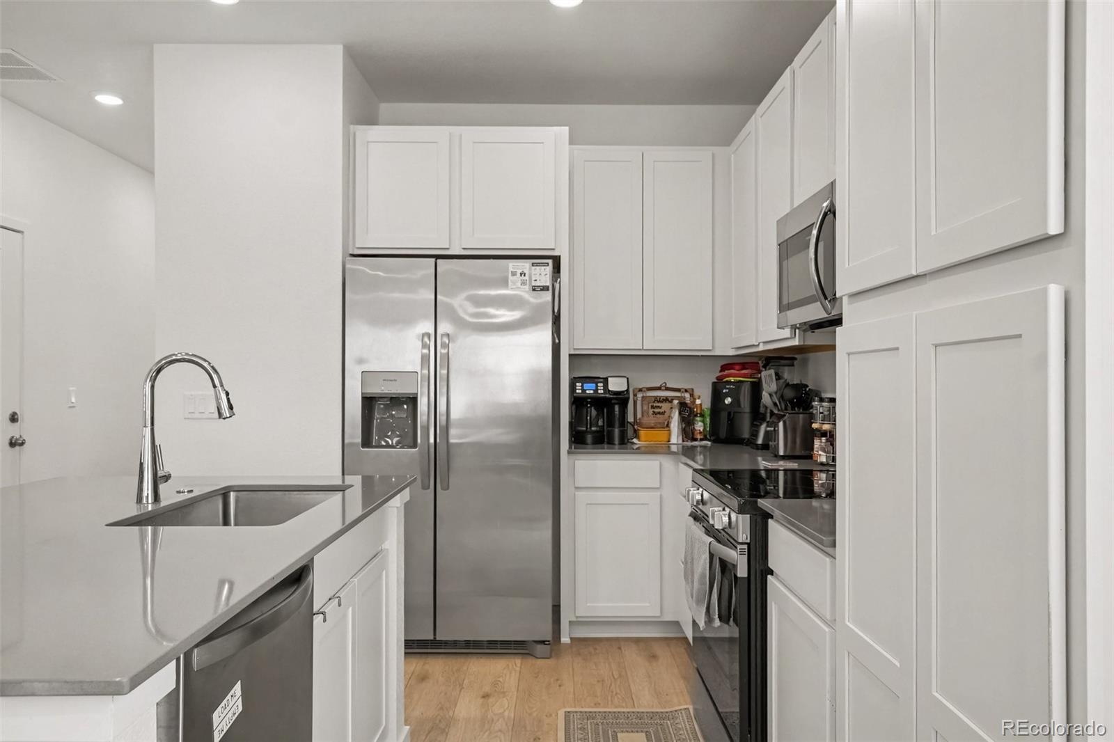 MLS Image #13 for 5165 n quemoy street,aurora, Colorado