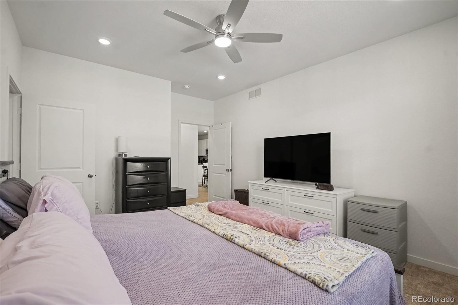 MLS Image #17 for 5165 n quemoy street,aurora, Colorado