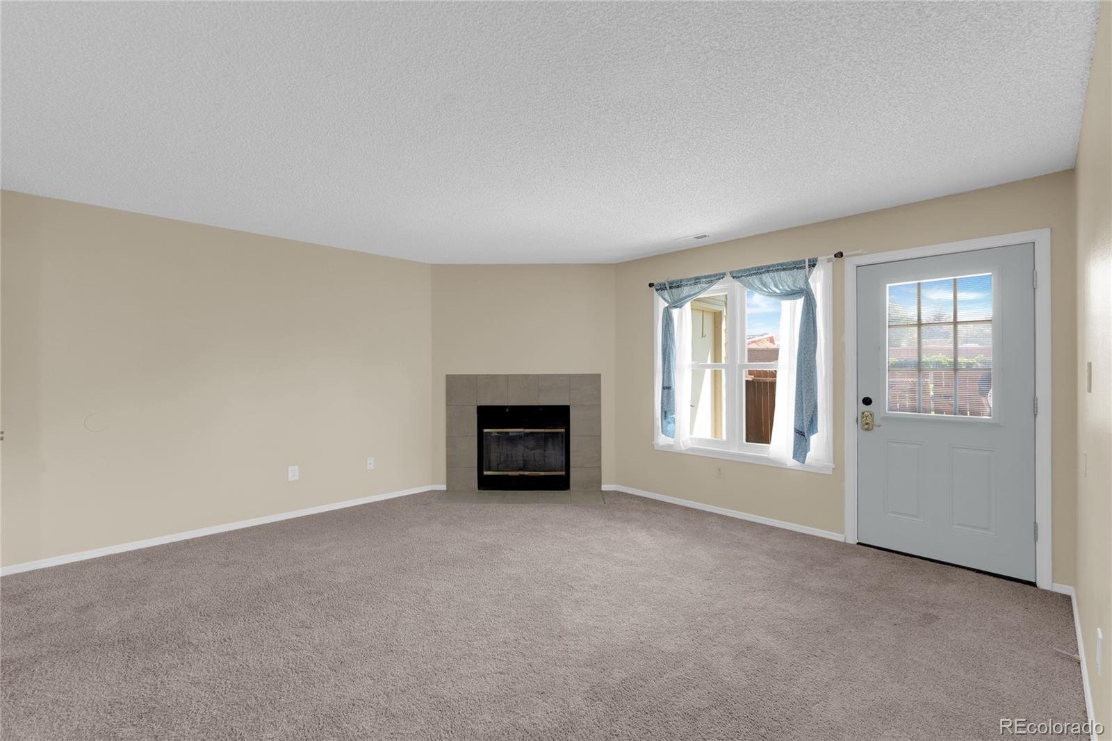 MLS Image #10 for 4371  hunting meadows circle ,colorado springs, Colorado