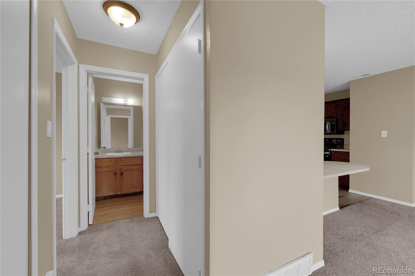 MLS Image #14 for 4371  hunting meadows circle ,colorado springs, Colorado