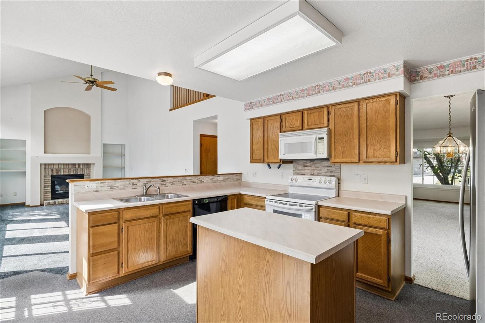 MLS Image #9 for 11406 w frost place,littleton, Colorado