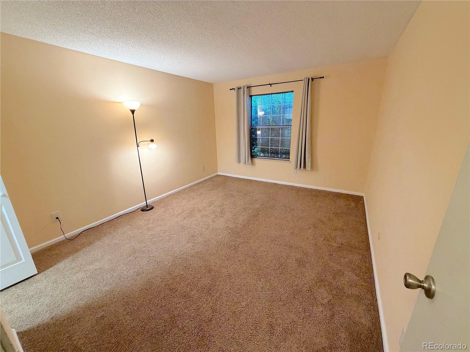 MLS Image #12 for 3336 s ammons street,lakewood, Colorado