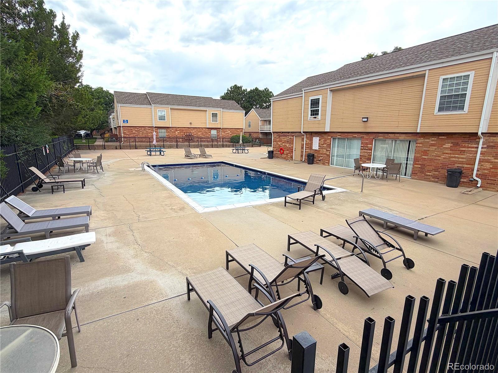 MLS Image #15 for 3336 s ammons street,lakewood, Colorado
