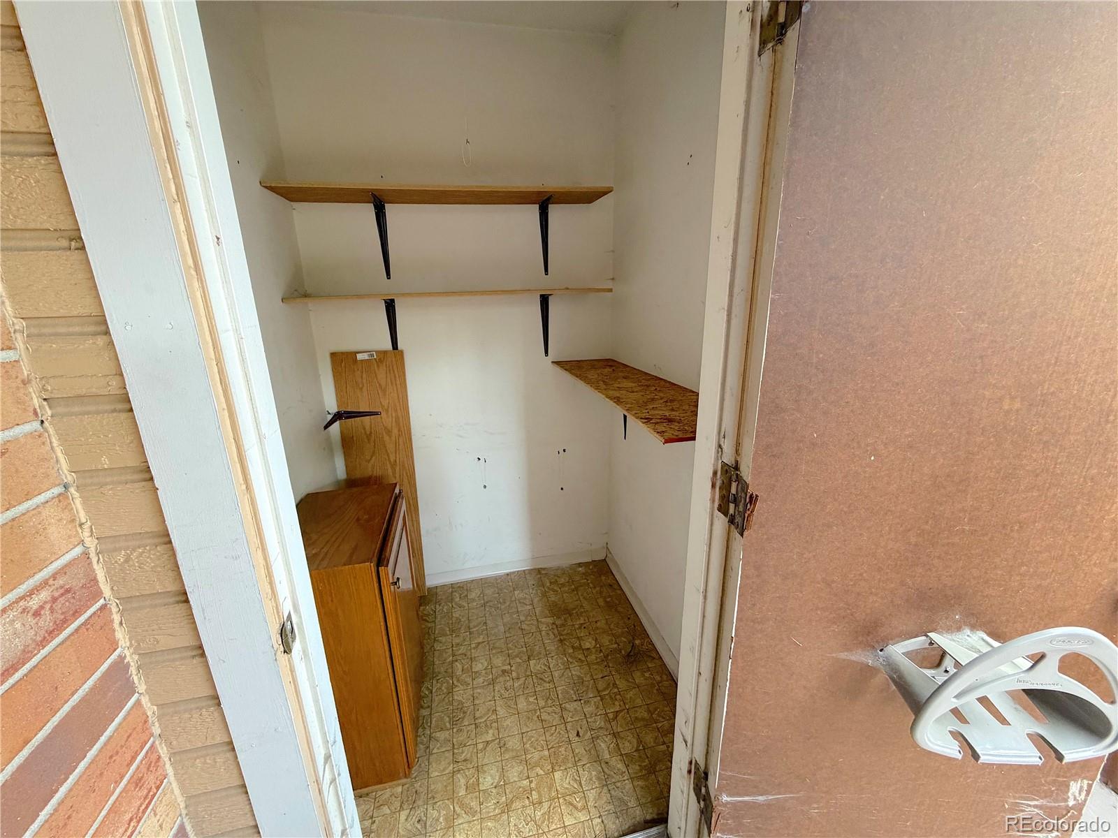 MLS Image #9 for 3336 s ammons street,lakewood, Colorado