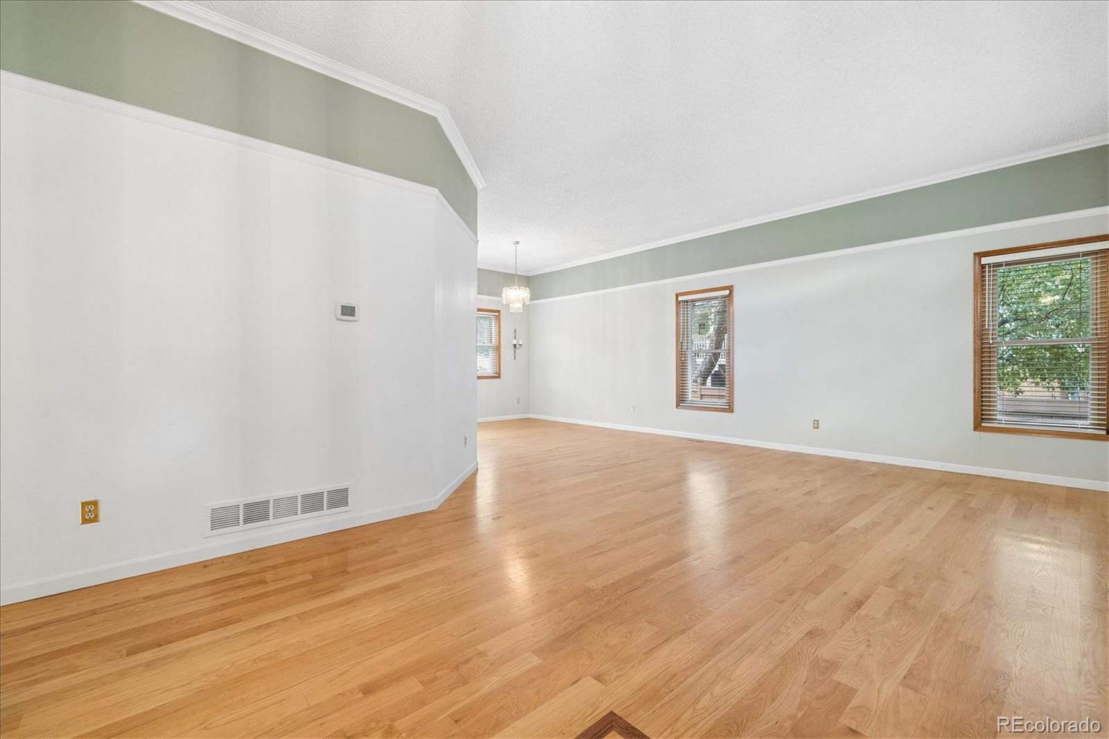 MLS Image #2 for 16575 e prentice avenue,centennial, Colorado