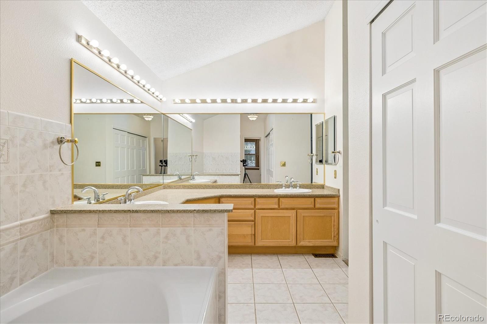 MLS Image #21 for 16575 e prentice avenue,centennial, Colorado