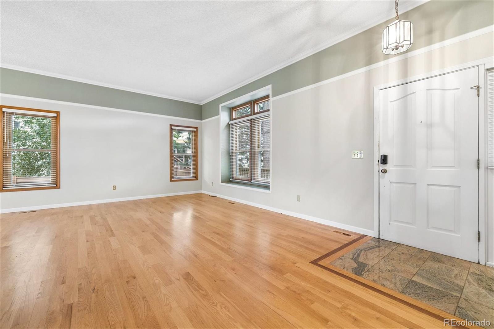 MLS Image #3 for 16575 e prentice avenue,centennial, Colorado