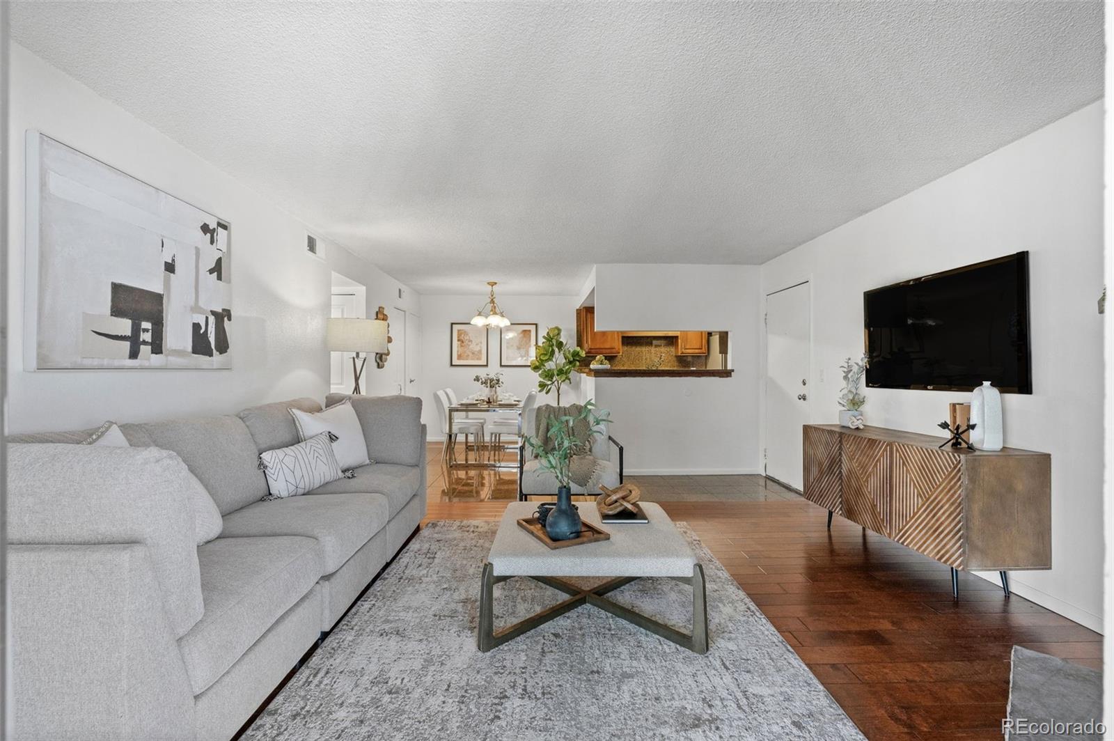 MLS Image #5 for 943 s zeno way,aurora, Colorado