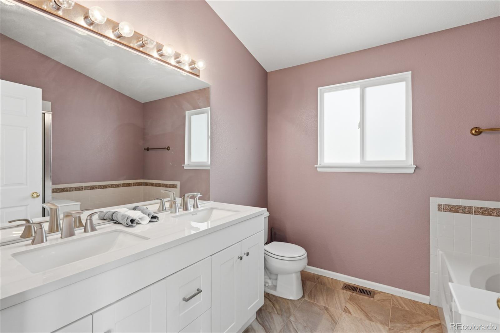 MLS Image #19 for 3583 e 106th avenue,denver, Colorado