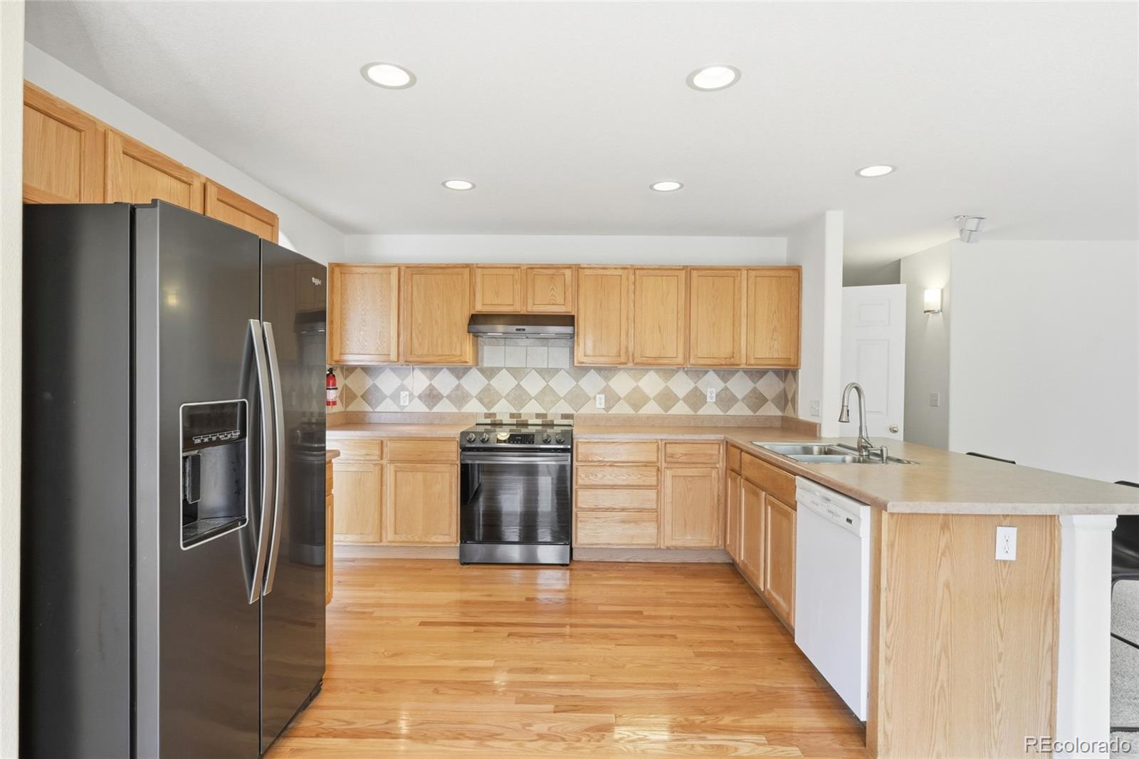 MLS Image #9 for 3583 e 106th avenue,denver, Colorado
