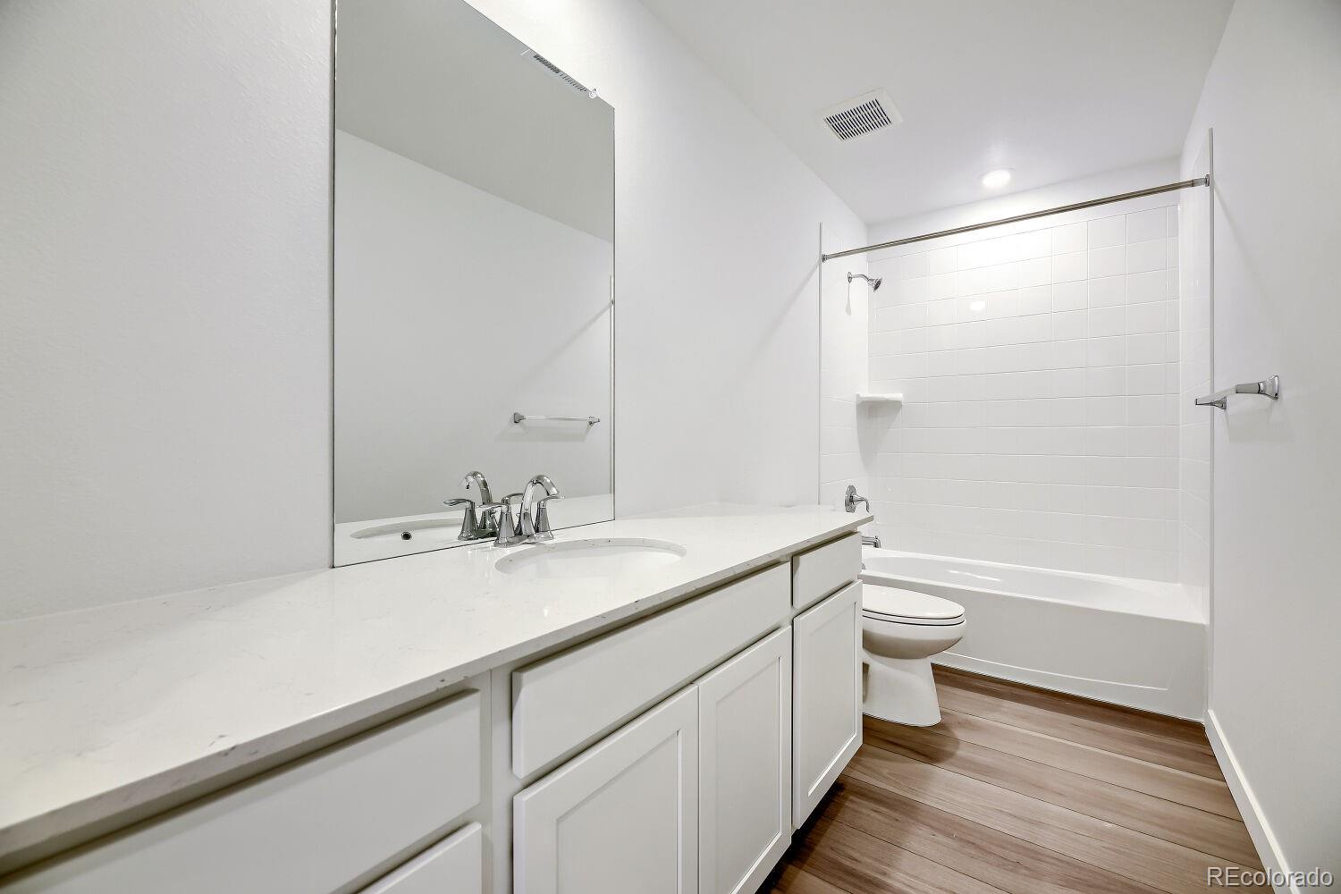 MLS Image #10 for 7454  whiteclover lane,littleton, Colorado