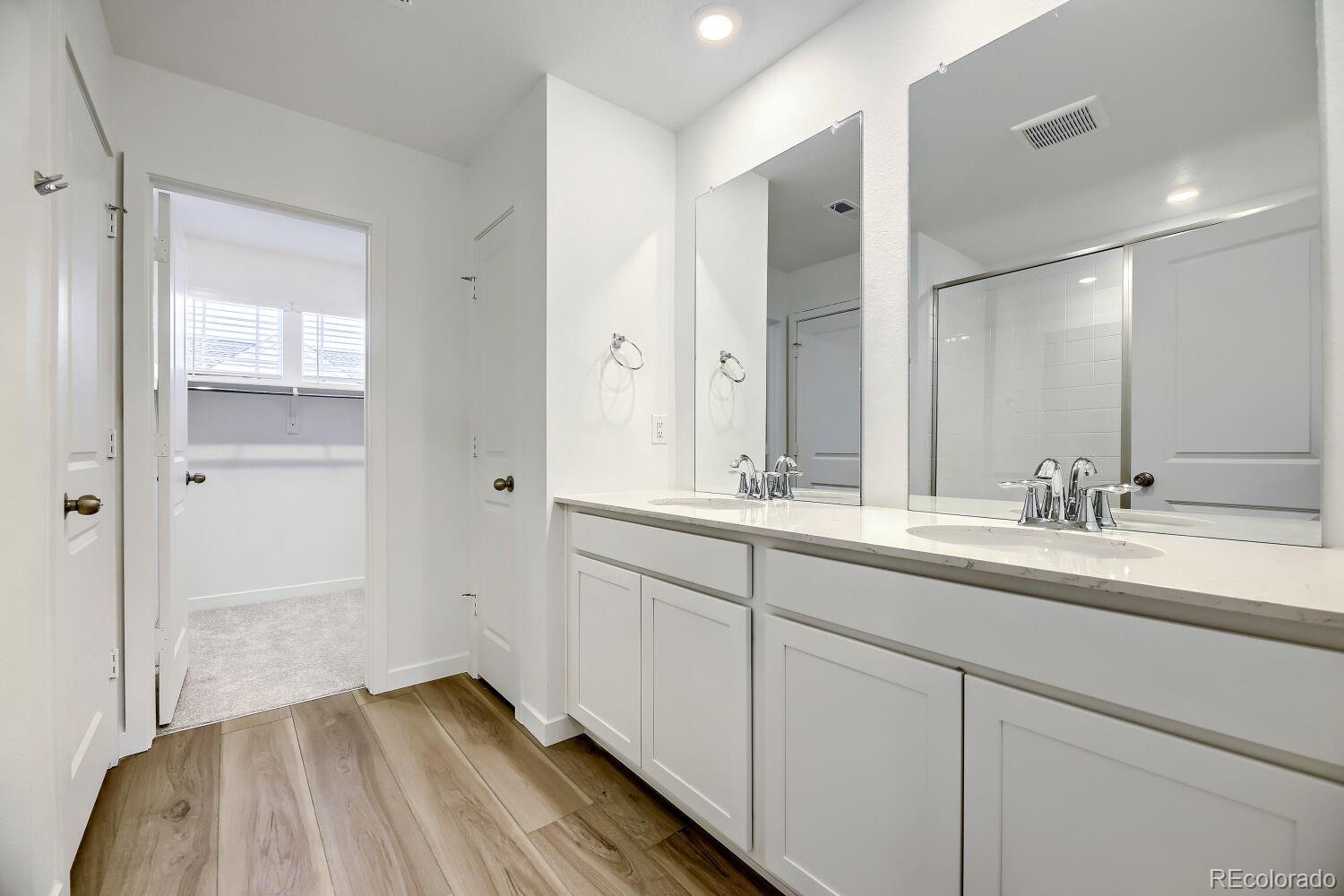 MLS Image #7 for 7454  whiteclover lane,littleton, Colorado