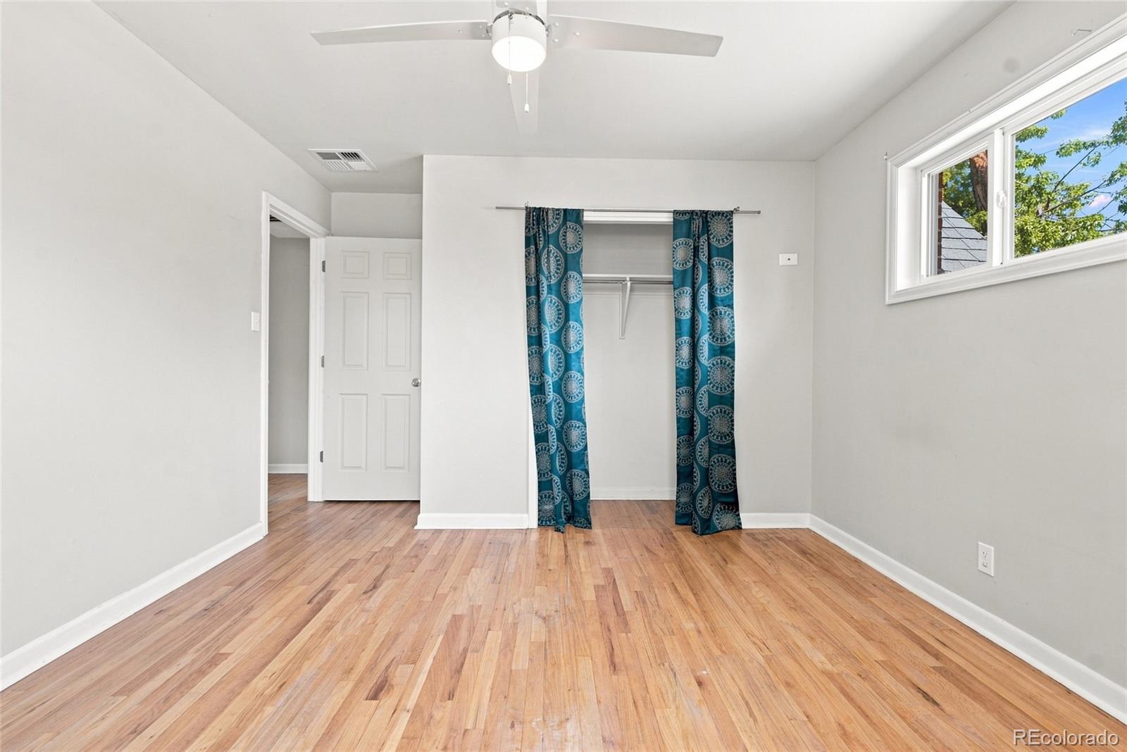 MLS Image #12 for 1476 e 111th place,denver, Colorado