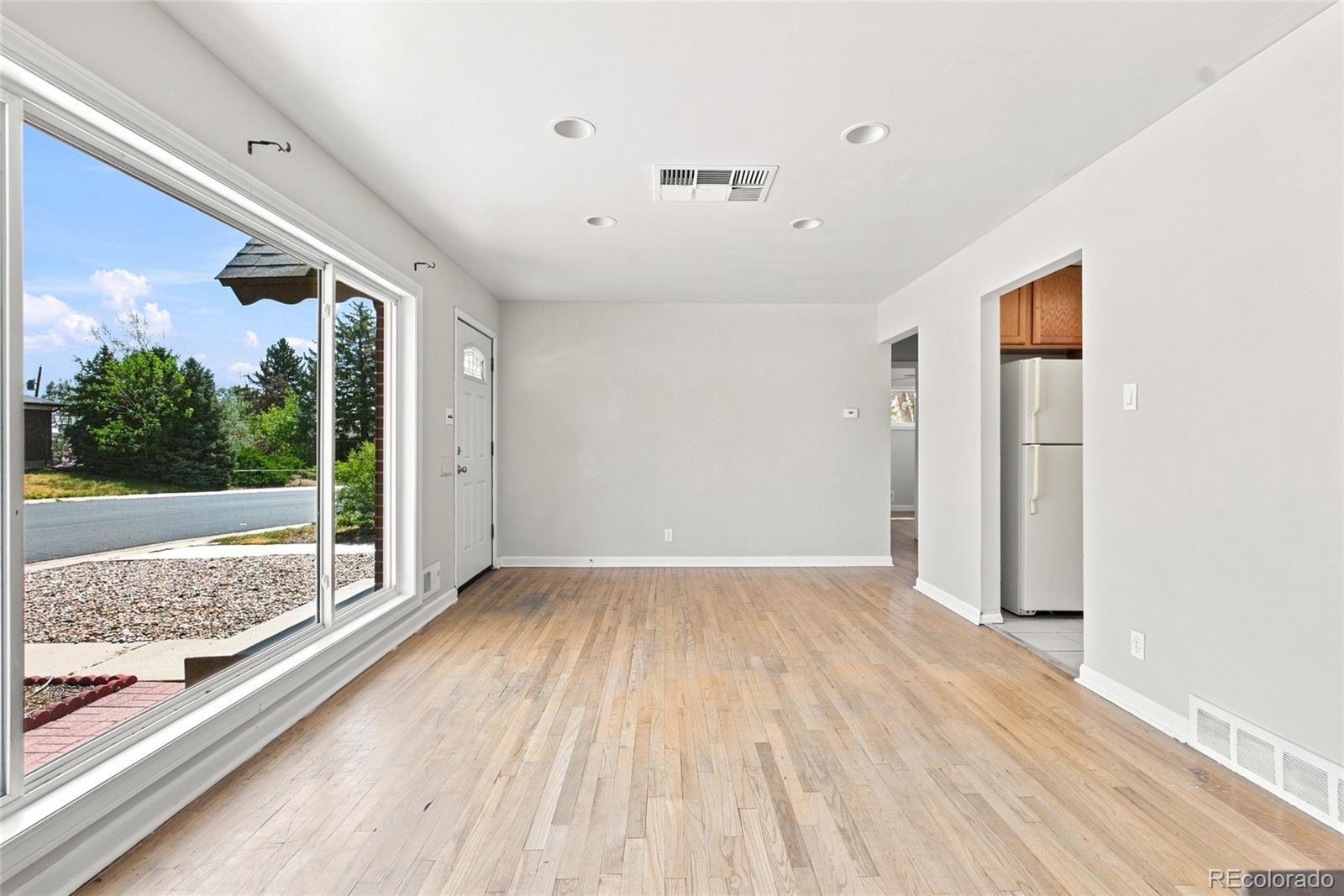 MLS Image #4 for 1476 e 111th place,denver, Colorado