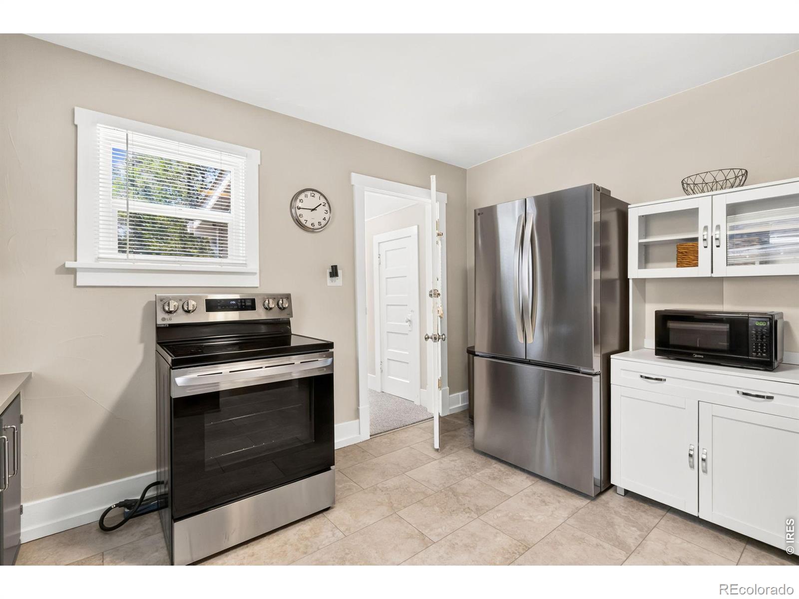 MLS Image #11 for 905  whedbee street,fort collins, Colorado