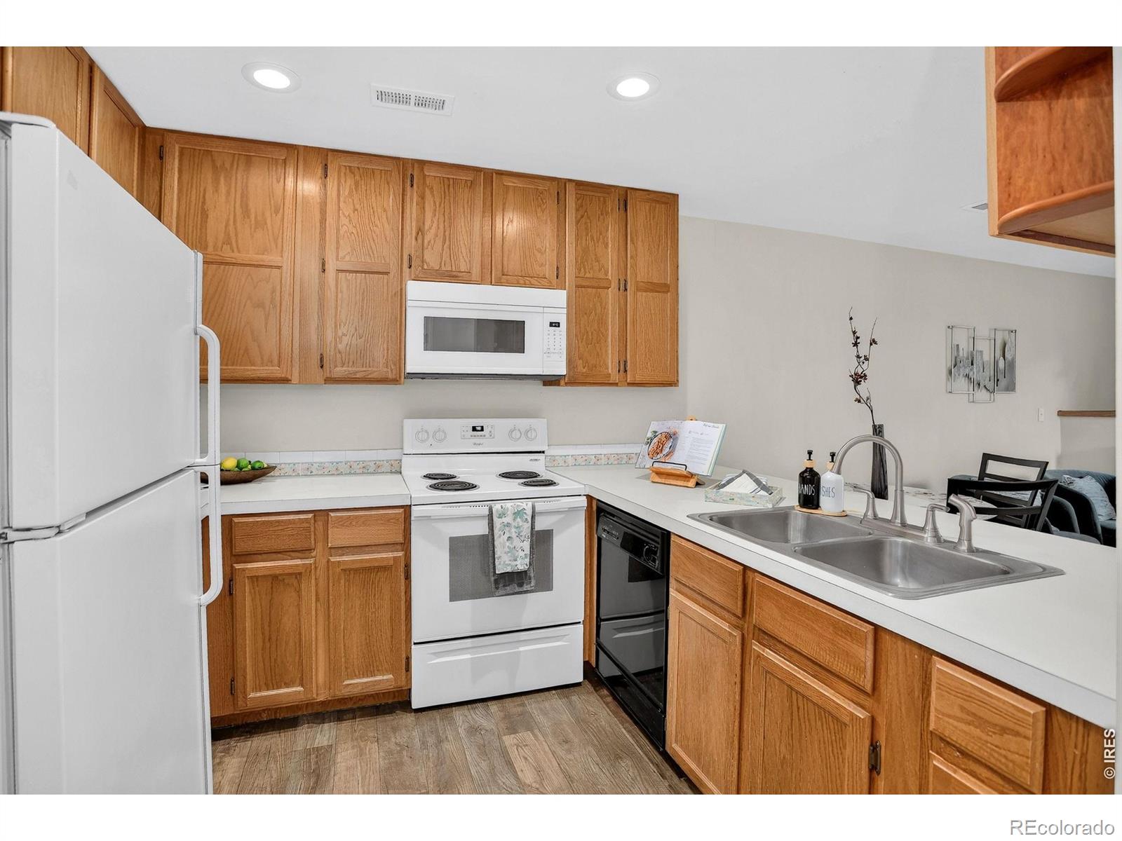 MLS Image #3 for 2960 w stuart street,fort collins, Colorado