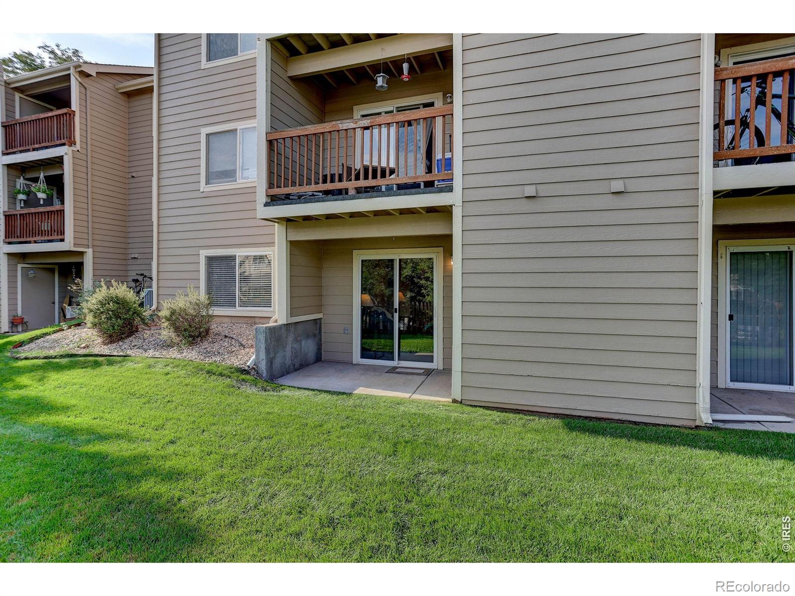 MLS Image #6 for 2960 w stuart street,fort collins, Colorado
