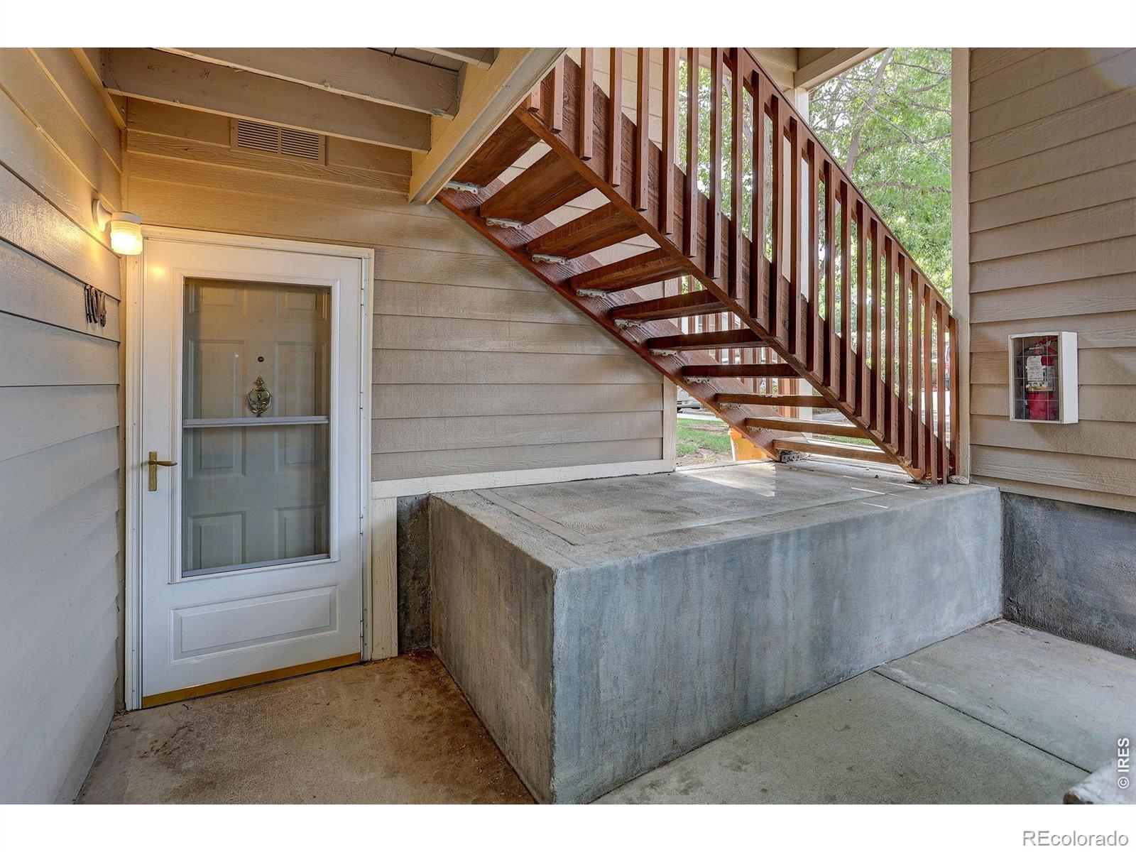 MLS Image #9 for 2960 w stuart street,fort collins, Colorado