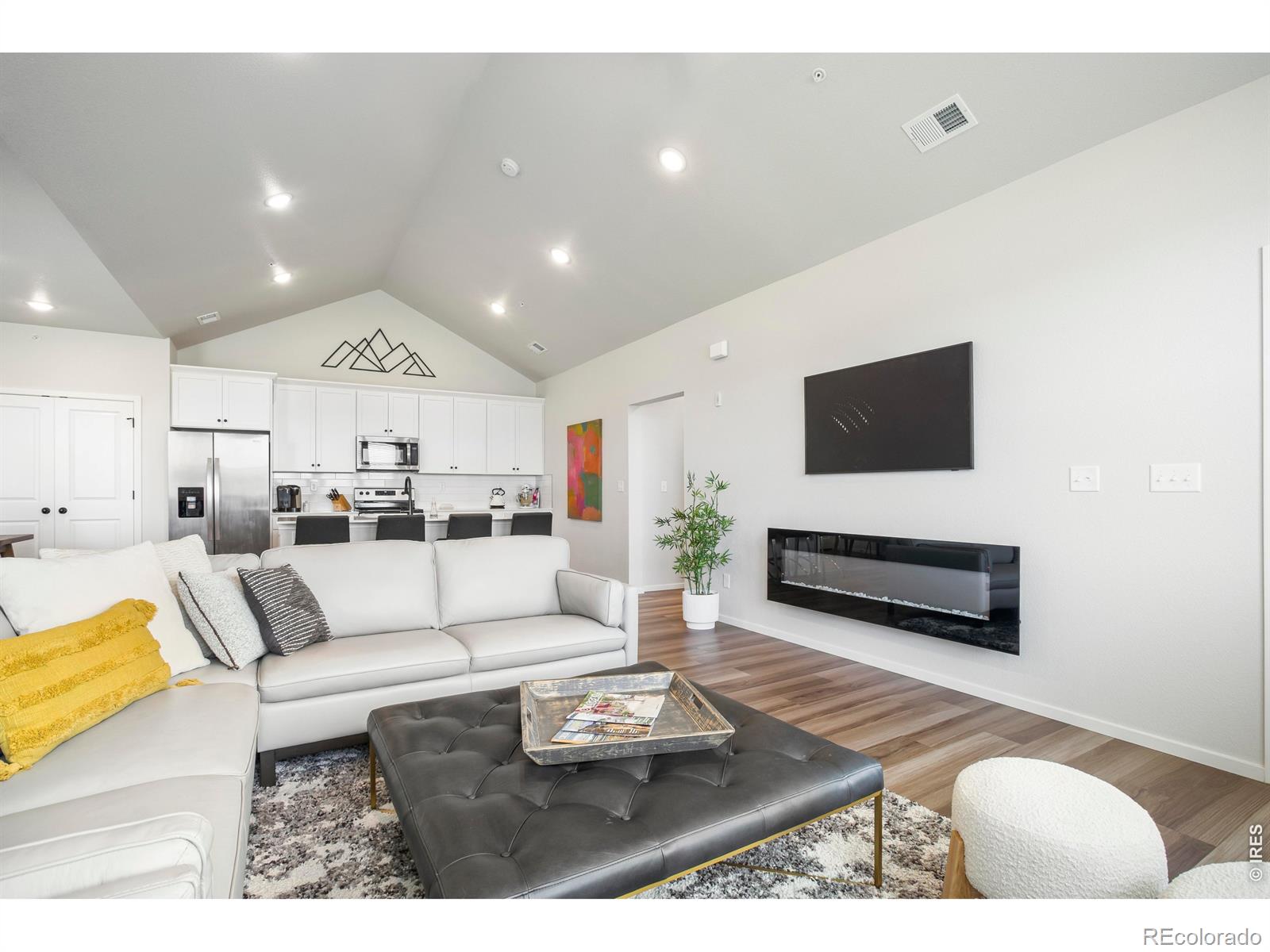 MLS Image #19 for 1805  bounty drive,windsor, Colorado