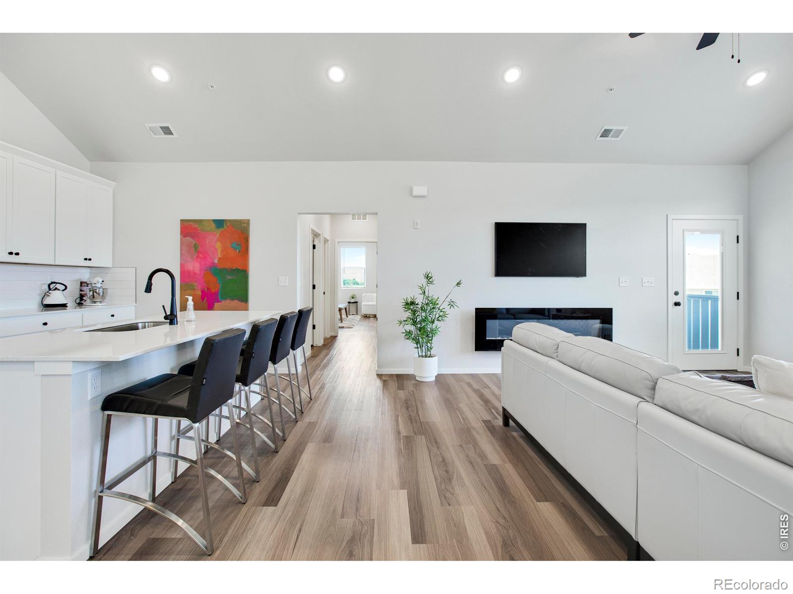 MLS Image #6 for 1805  bounty drive,windsor, Colorado