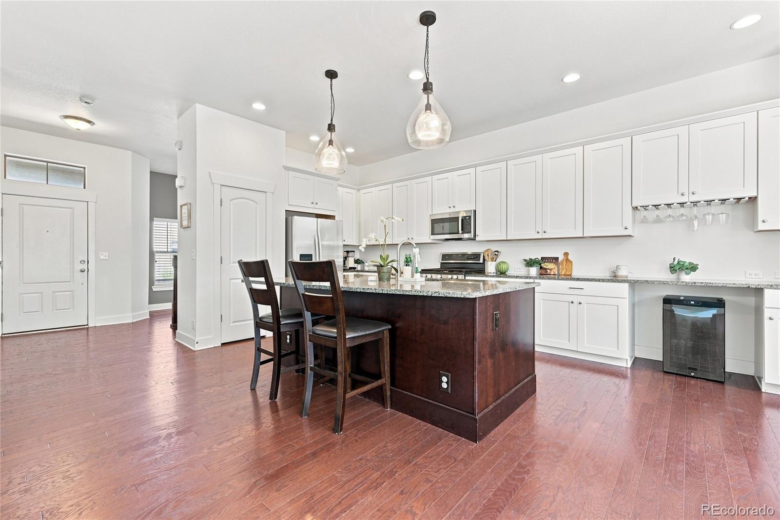 MLS Image #5 for 8790 e 54th place,denver, Colorado