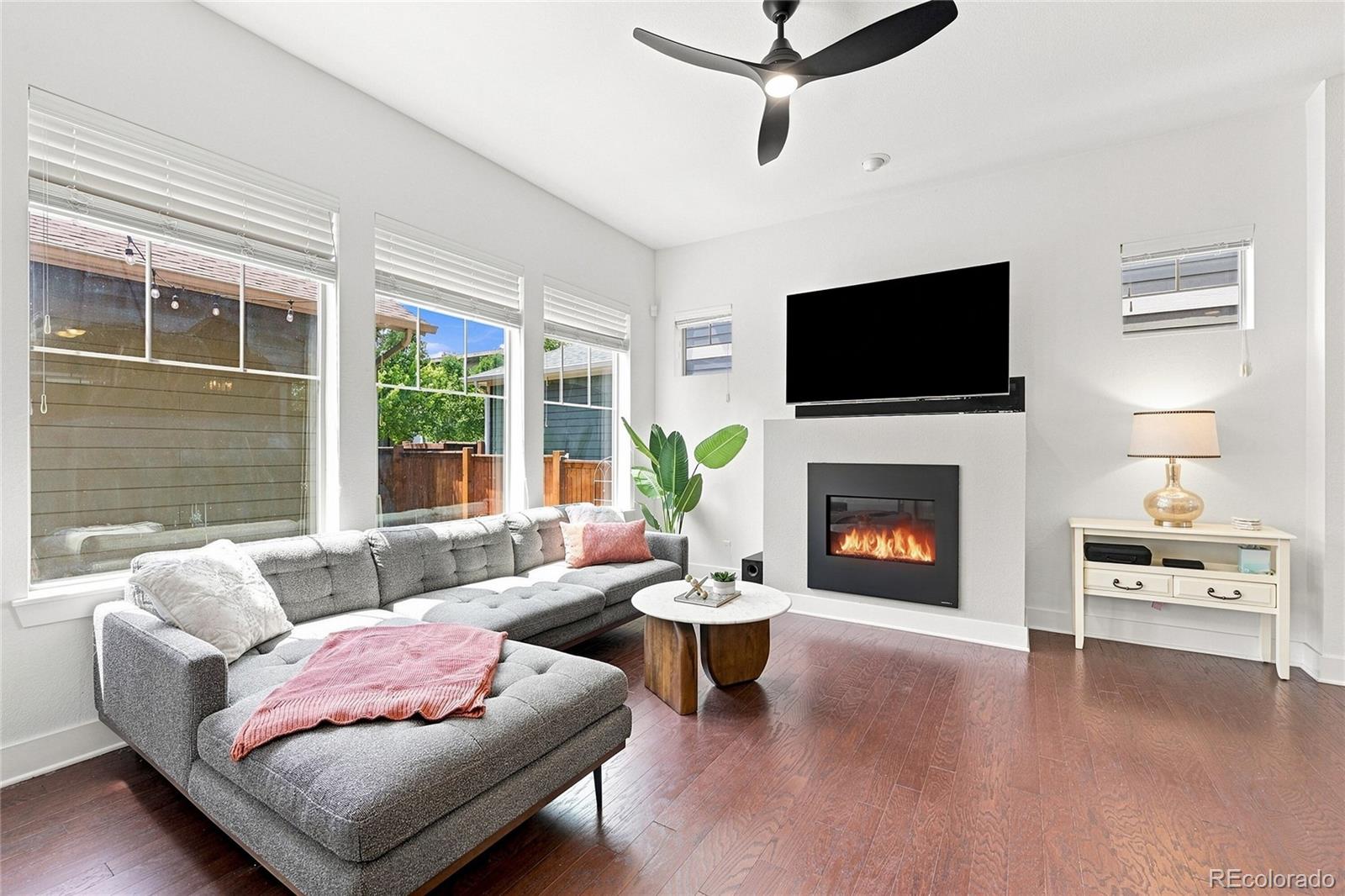 MLS Image #8 for 8790 e 54th place,denver, Colorado
