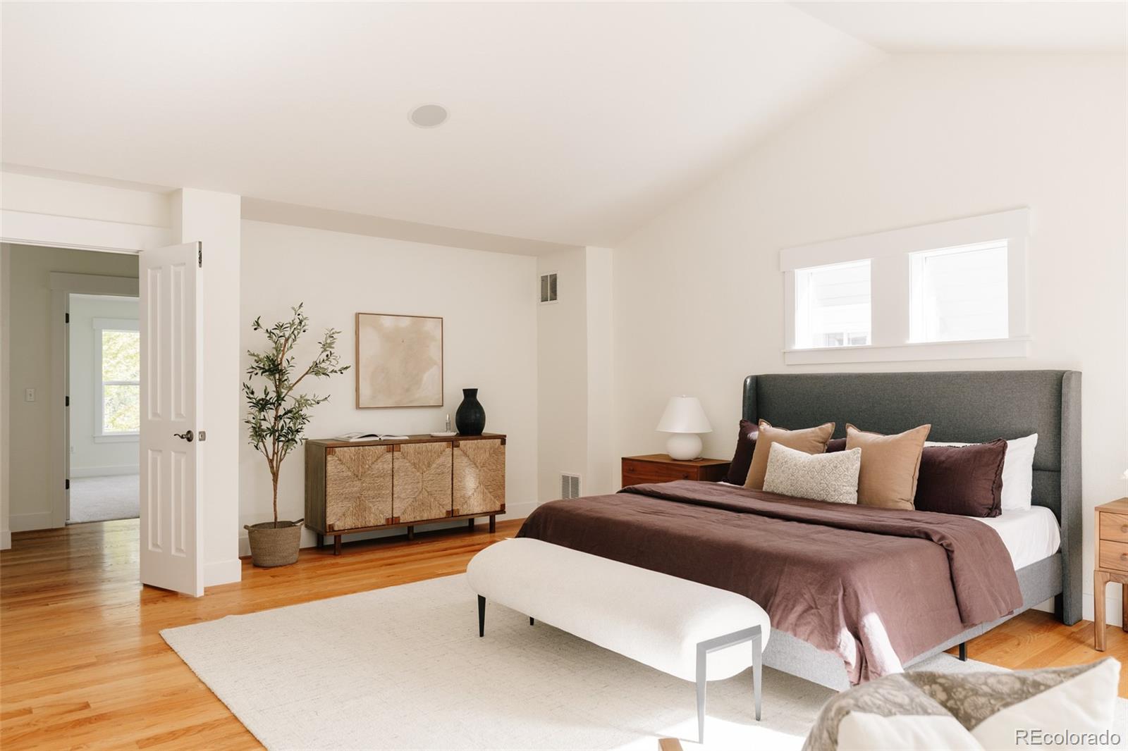 MLS Image #15 for 2807  geneva street,denver, Colorado