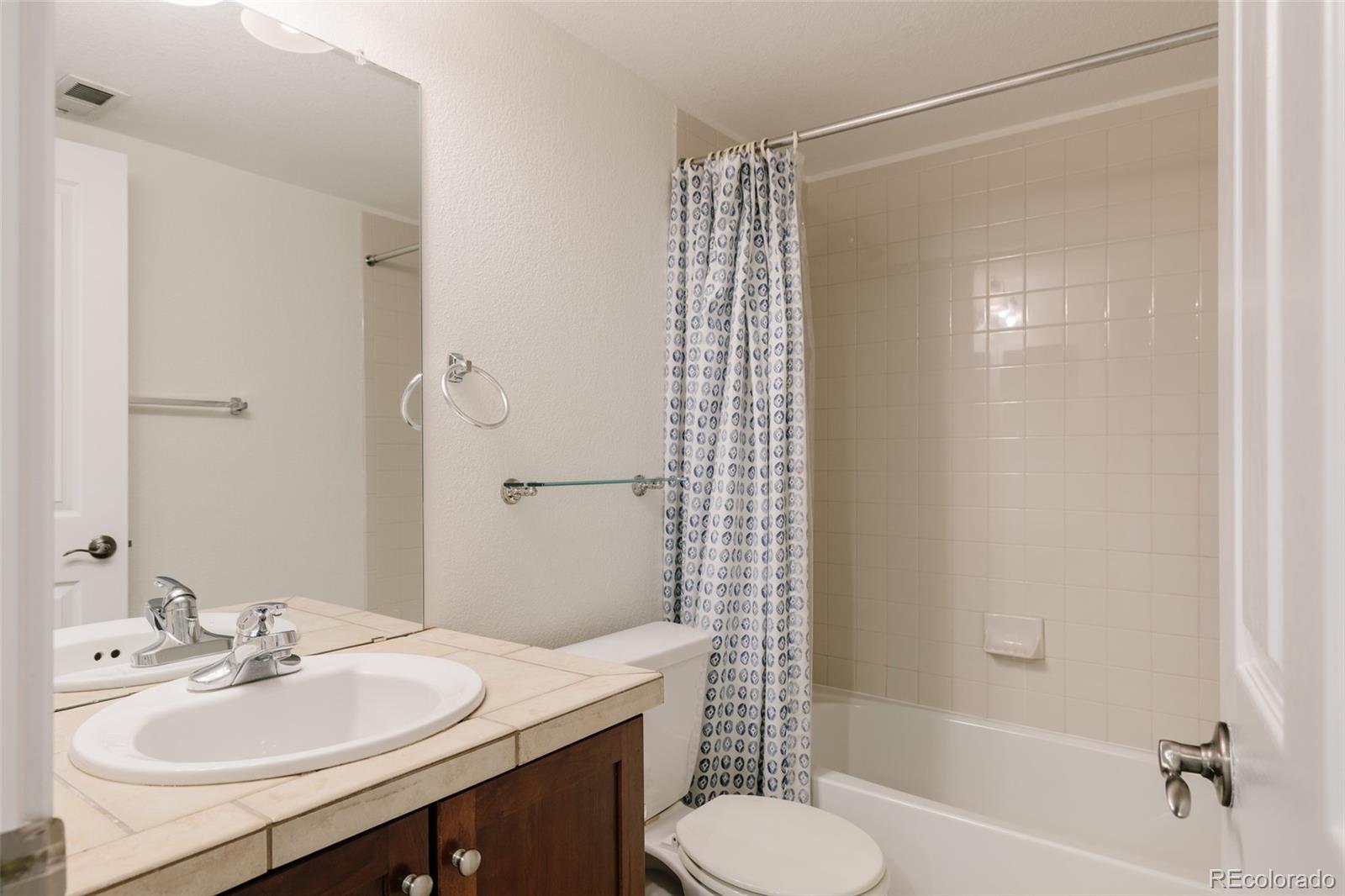 MLS Image #26 for 2807  geneva street,denver, Colorado