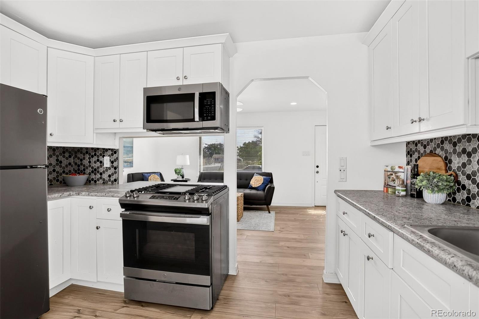 MLS Image #8 for 7791  niagara street,commerce city, Colorado