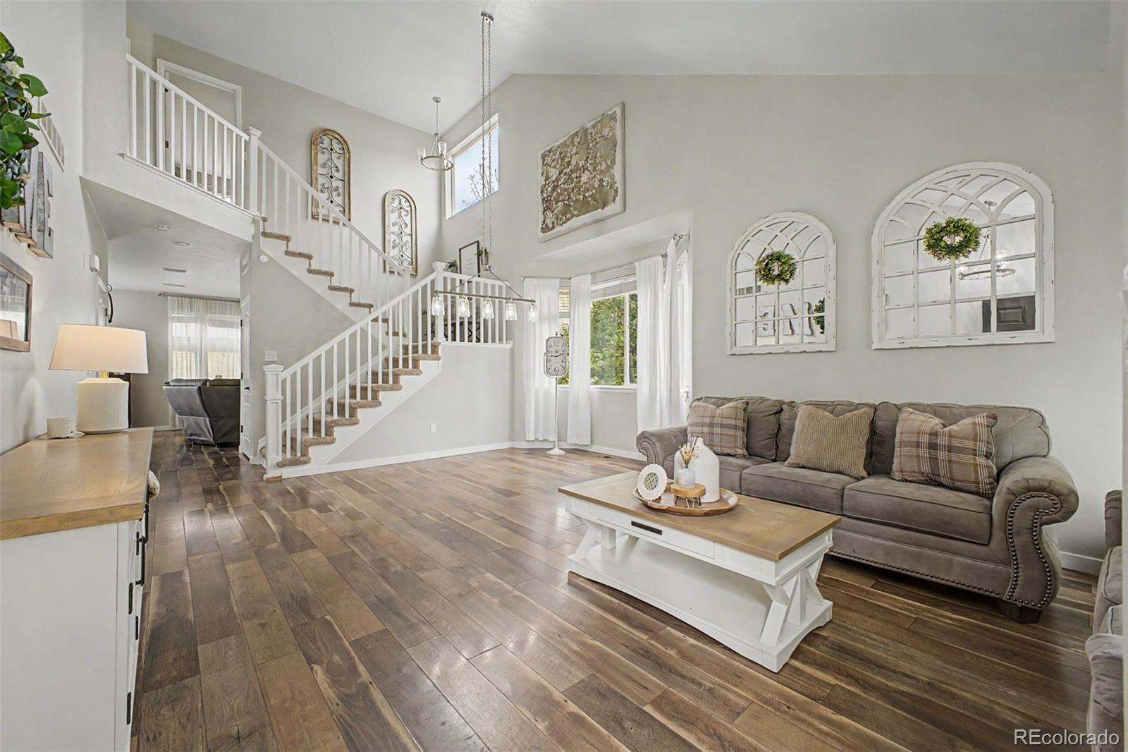 MLS Image #2 for 3993 s shawnee way,aurora, Colorado