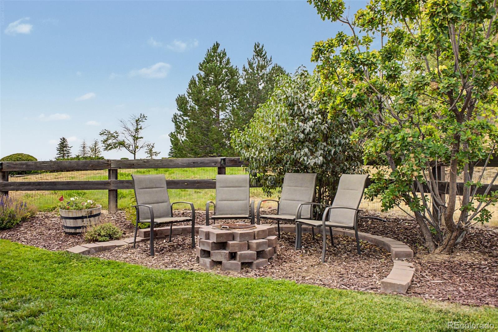 MLS Image #37 for 3993 s shawnee way,aurora, Colorado