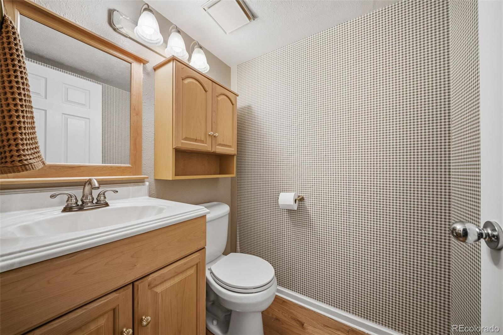 MLS Image #18 for 202  blanca court,colorado springs, Colorado