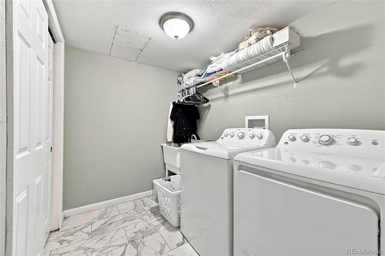 MLS Image #10 for 118 s yates way,denver, Colorado