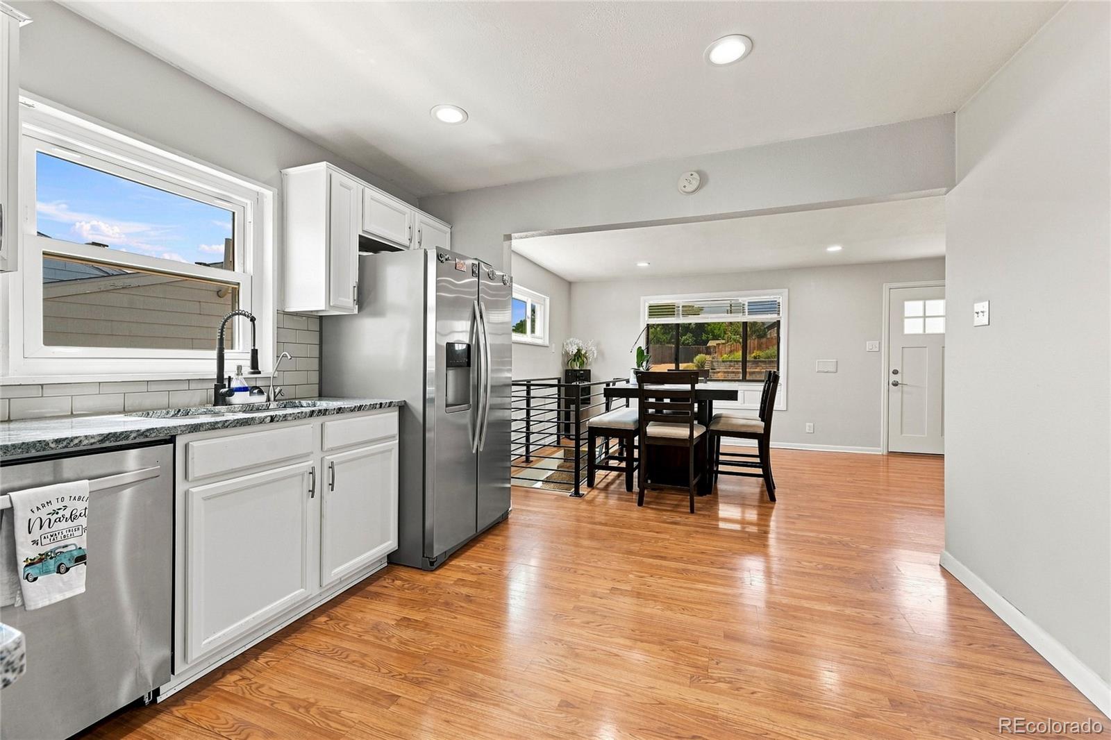 MLS Image #6 for 118 s yates way,denver, Colorado