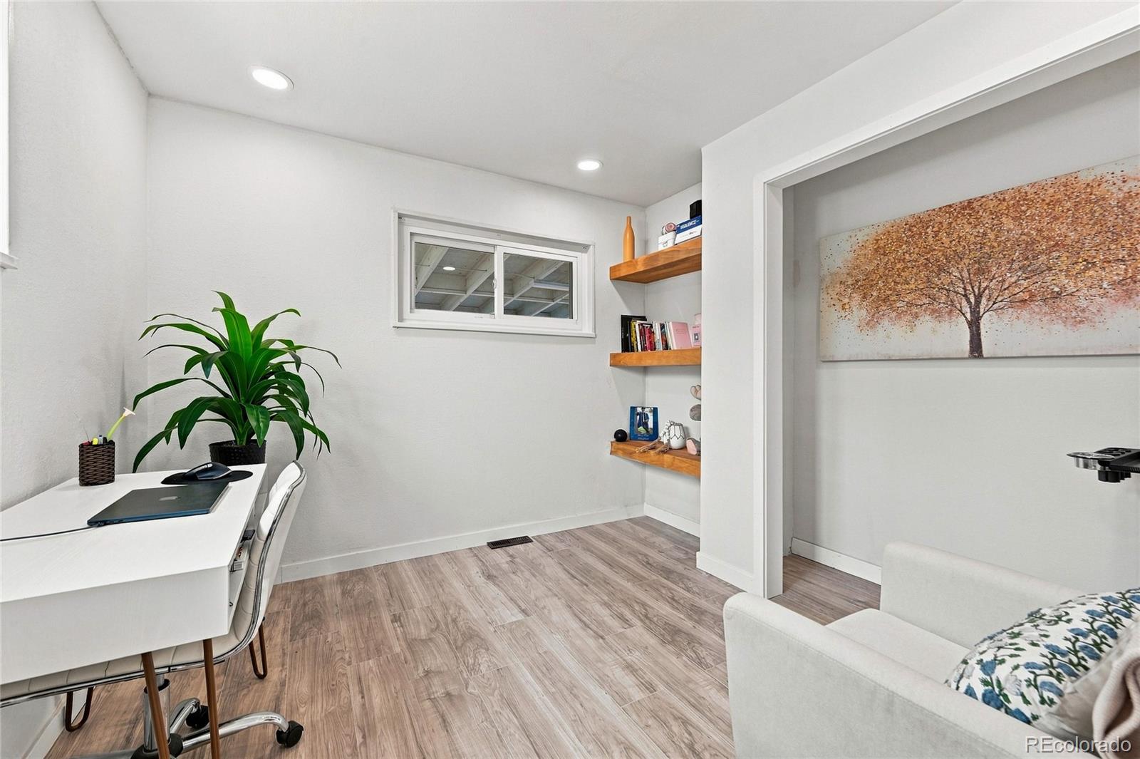MLS Image #7 for 118 s yates way,denver, Colorado