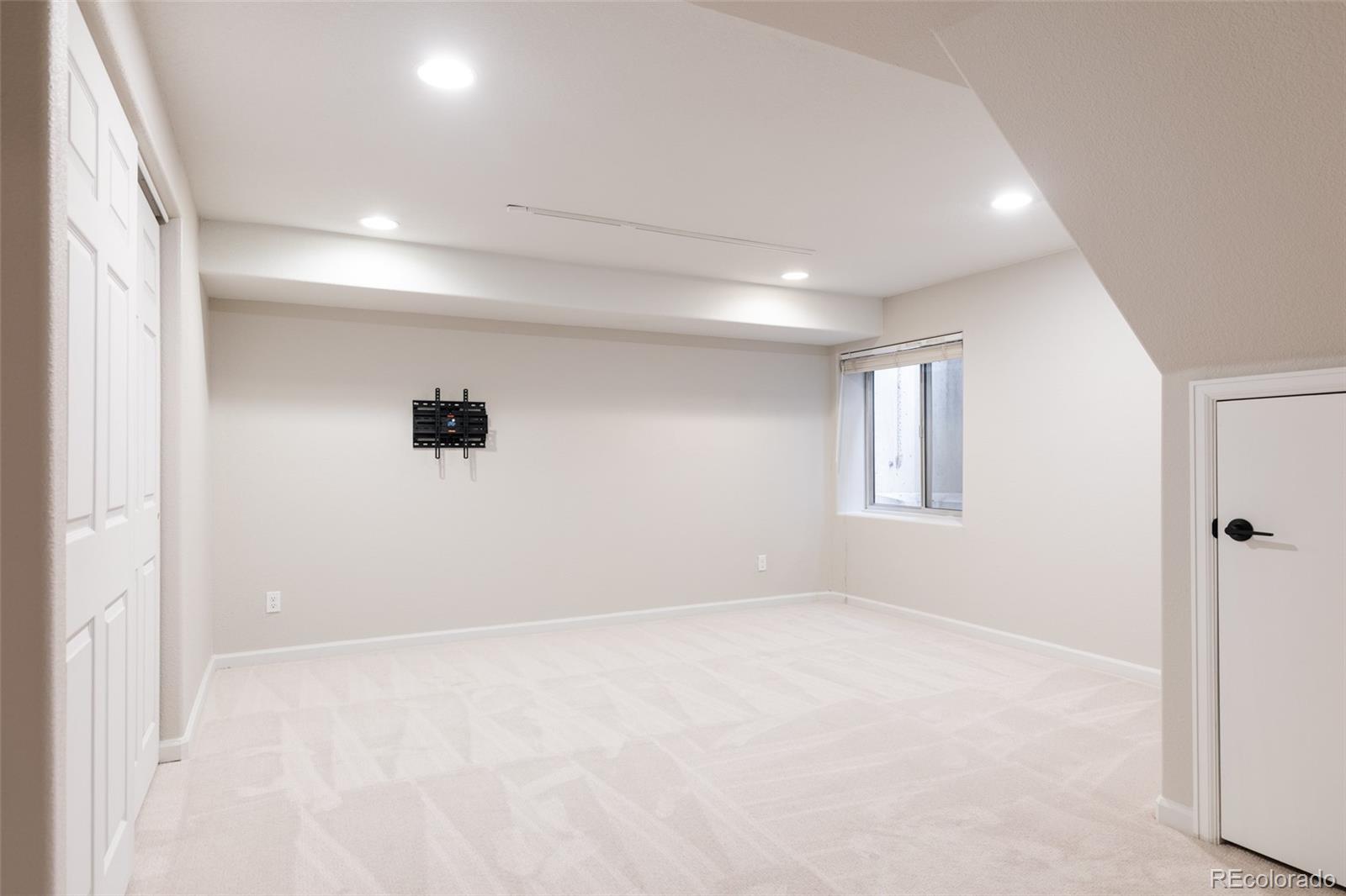MLS Image #24 for 7742 e archer place,denver, Colorado