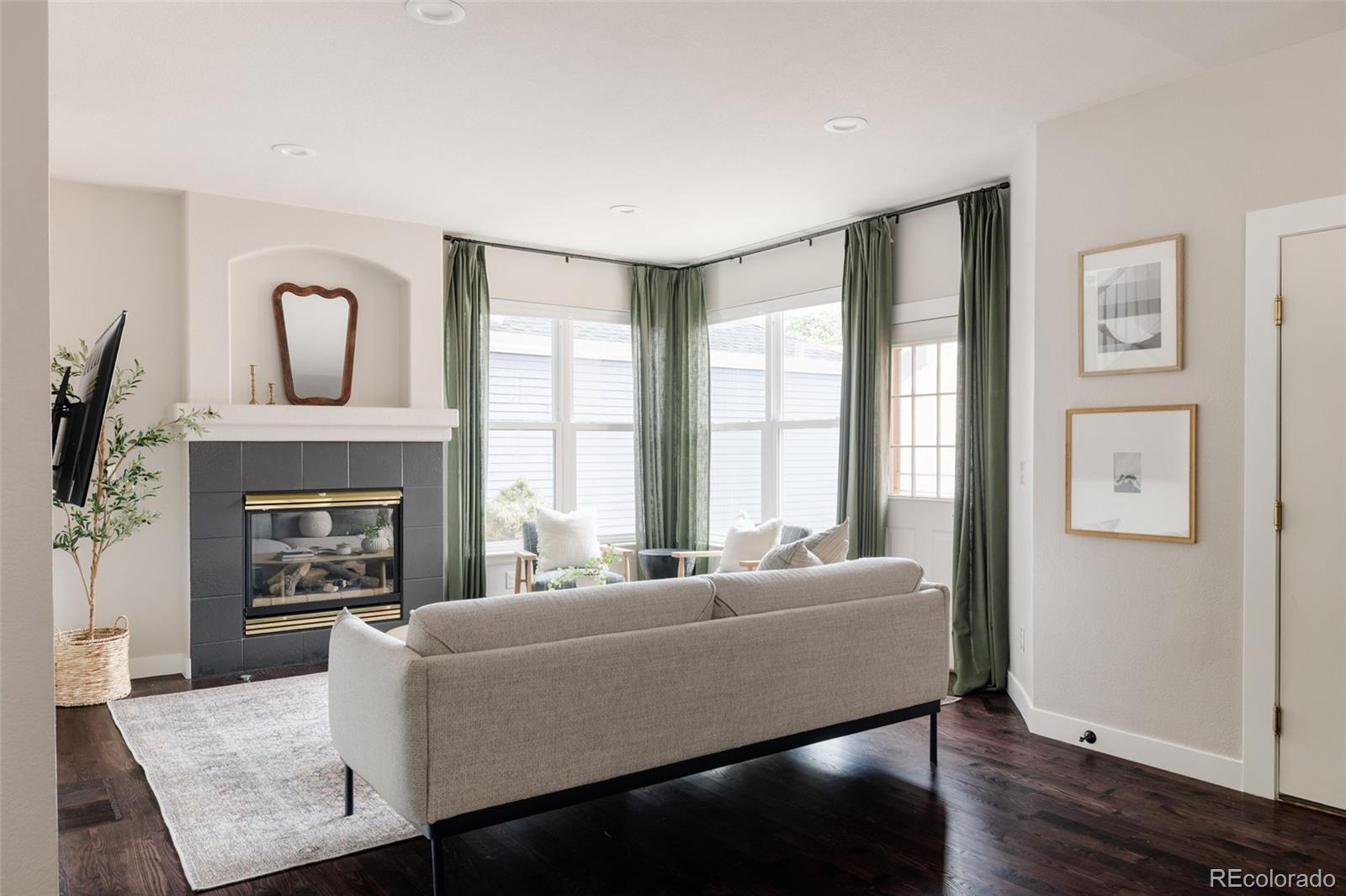 MLS Image #6 for 7742 e archer place,denver, Colorado
